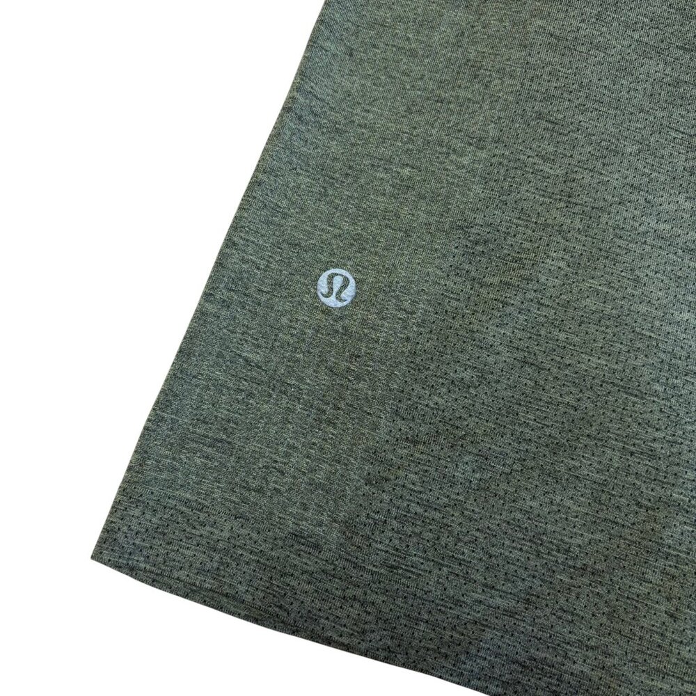 Lululemon Metal Vent Tech Short Sleeve T-Shirt - Size Extra Small - Picture 3 of 5